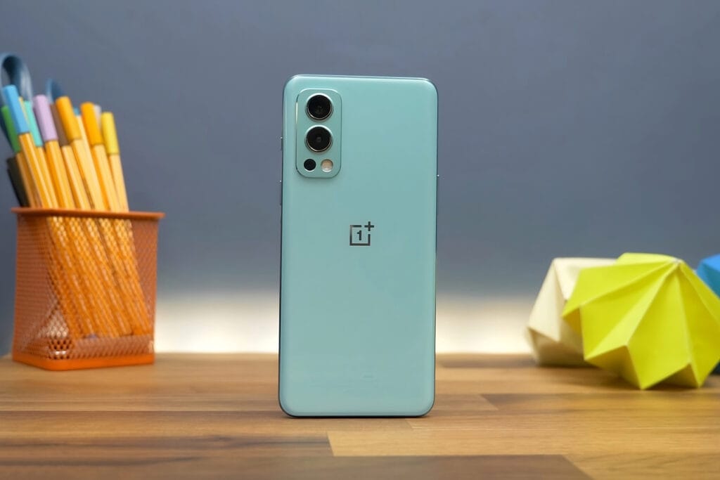 oneplus nord 2 receives oxygenos 13 based on android 13