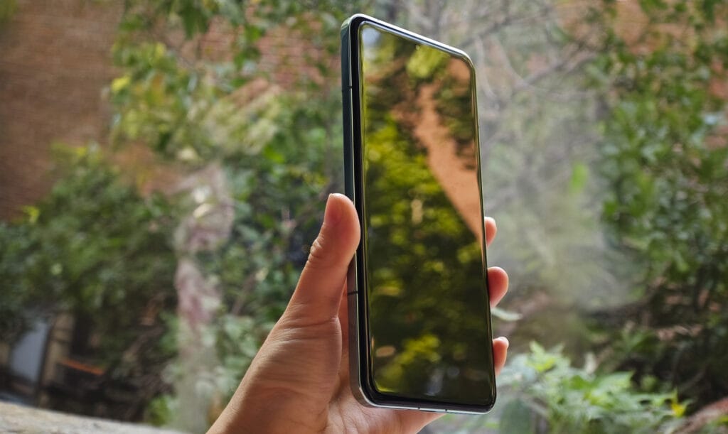 Tecnologia de tela microcurvada