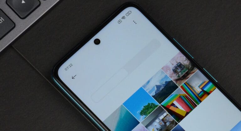 Redmi anuncia que não usará mais telas LCD