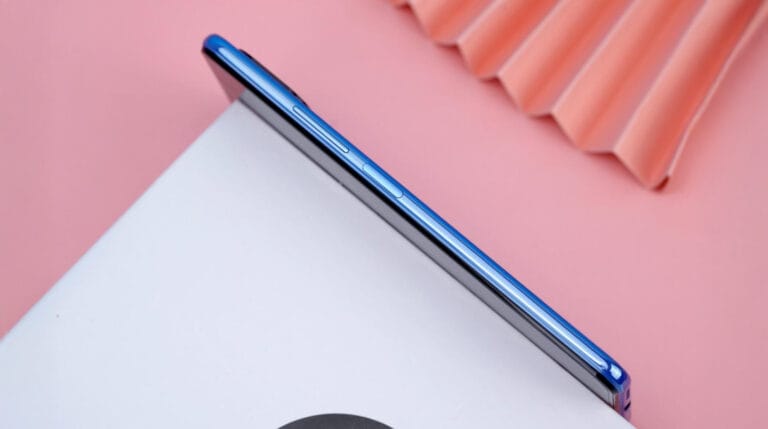 Há rumores de que o Xiaomi 17 Air esteja em testes com eSIM e câmera de 200 MP