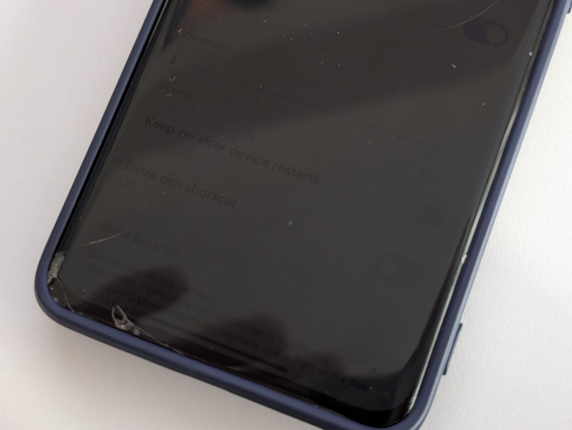 Xiaomi has hidden a feature to push the limits of screen brightness 3 Extra DIM - On