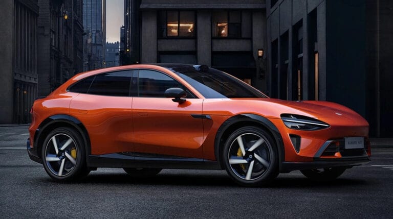 Se filtra la Xiaomi YU7 Lava Orange con un impresionante diseño SUV