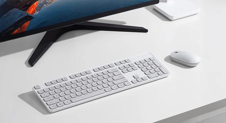 Atemberaubendes kabelloses Tastatur- und Maus-Set, das die Preisschranken sprengt