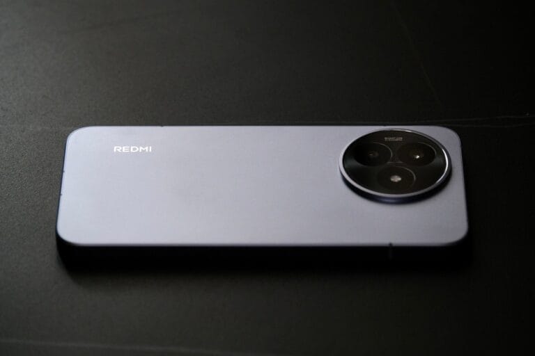 Os vazamentos da série REDMI K90 mostram que a revolução da tela 2K está chegando