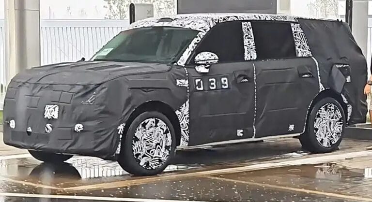 Fotos de espionagem do Xiaomi Kunlun SUV mostram o tamanho enorme do YU7