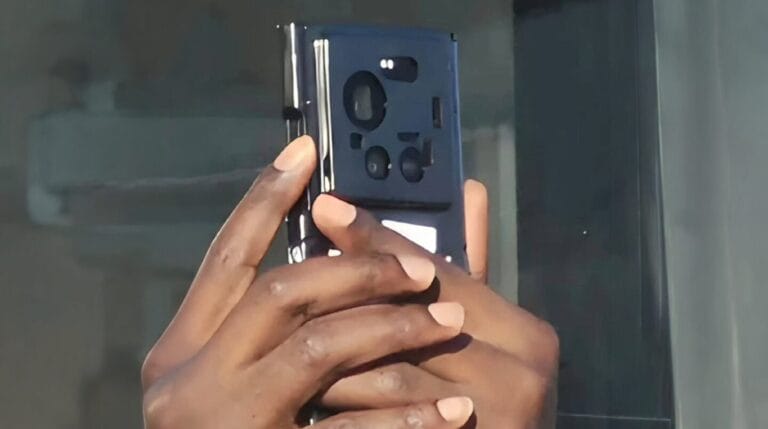 Fotos espiãs do Xiaomi 17 Ultra revelam uma nova e ousada mudança no design da câmera