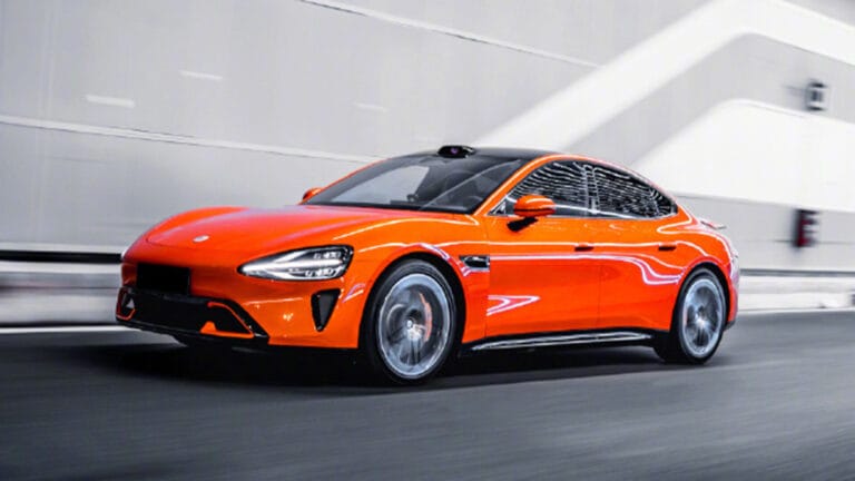 O Xiaomi SU7 destruiu as vendas da VW com 381.000 unidades em 2 anos