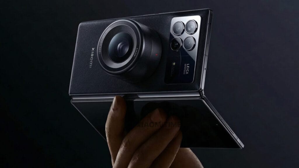 Xiaomi Tests Xiaomi 17 Fold with a New Magnetic Modular Camera